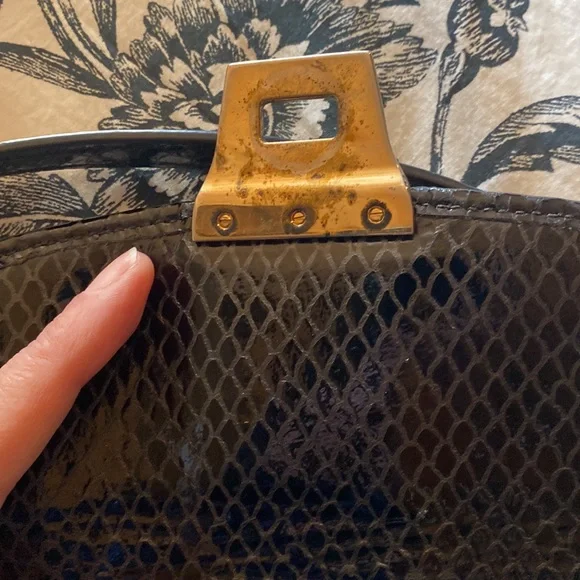 Mini Henri Bendel Signature Stripe Shoulder Bag - Picture 7 of 10